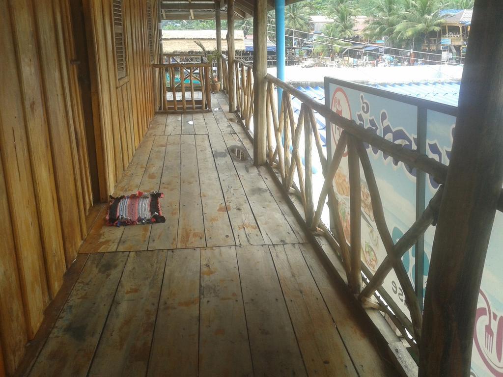 Sea House Guest House Kaoh Touch Esterno foto